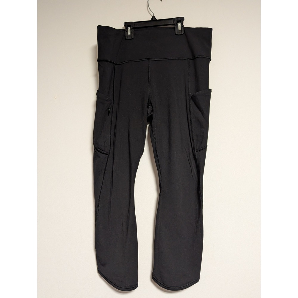 Athleta Womens Black High Rise Cargo Pocket Cropped Leggings Size L RN‎ 54023